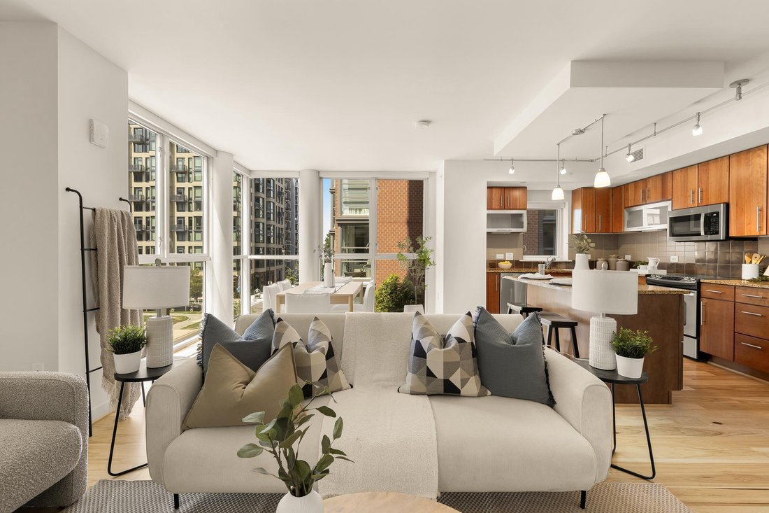 Condo in Washington, District of Columbia, United States 5 - 18454347