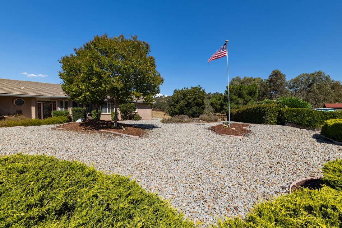 Autres à Paso Robles, Californie, États-Unis 5 - 18454011