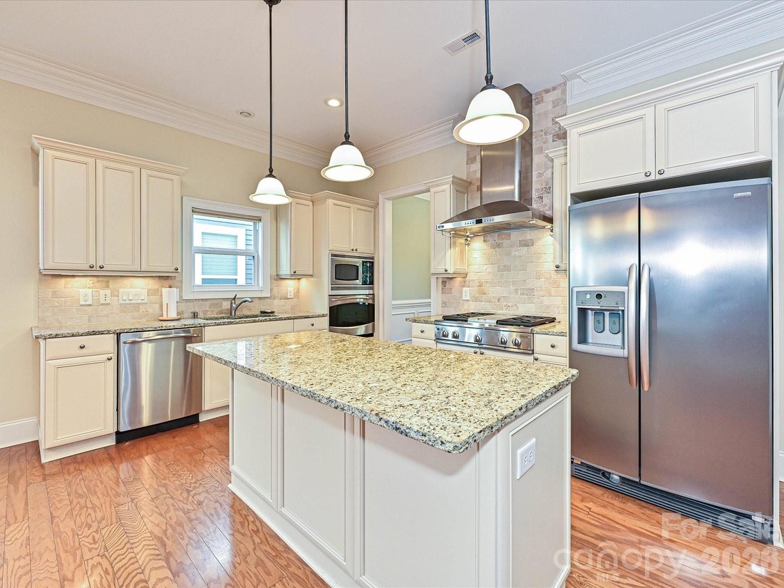 House in Cornelius, North Carolina, United States 5 - 18453851