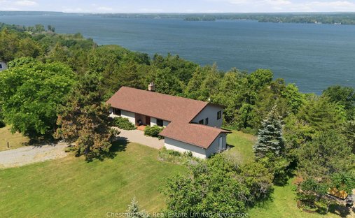 Casa en Prince Edward, Ontario, Canadá 1