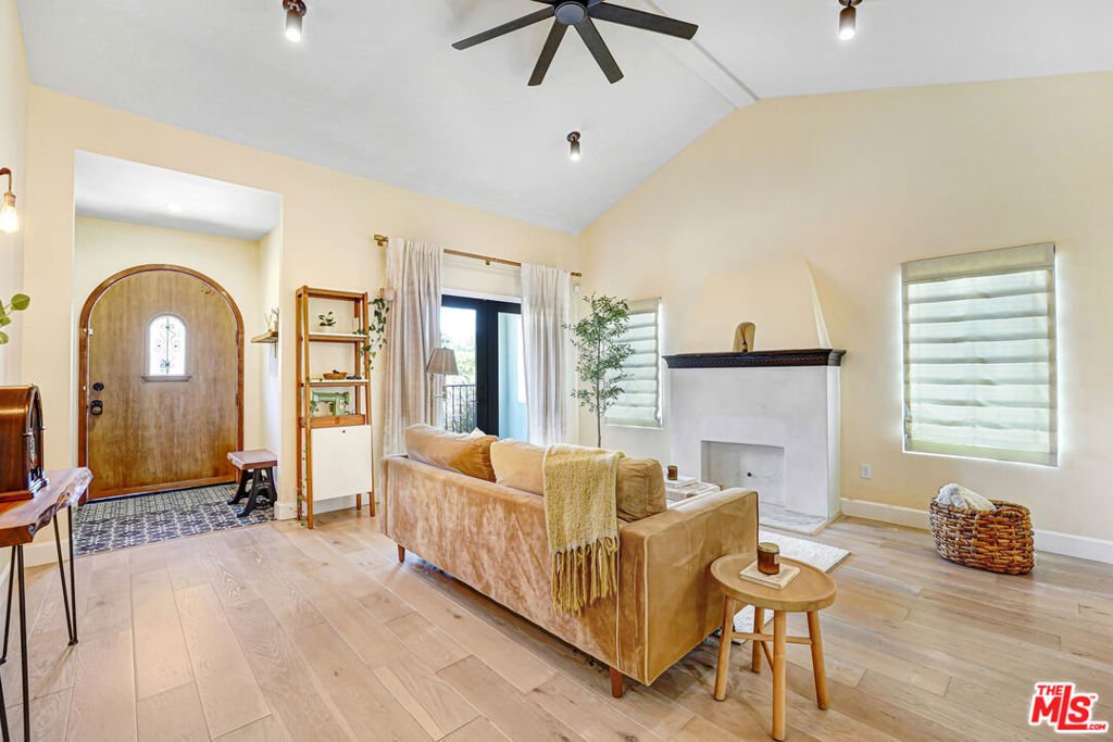 House in Los Angeles, California, United States 3 - 18453623
