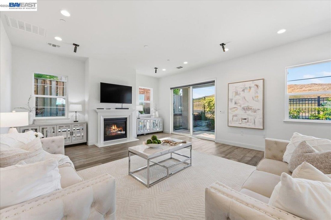 House in San Ramon, California, United States 4 - 18453905