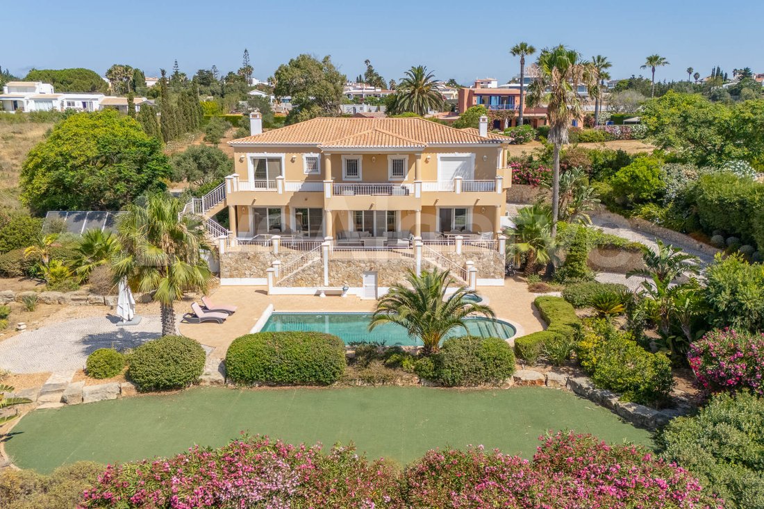 Villa in Praia da Luz, Algarve, Portugal 1 - 18454135