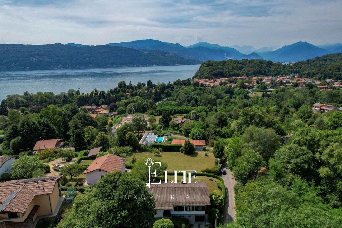 Villa in Leggiuno, Lombardy, Italy 1 - 18452728