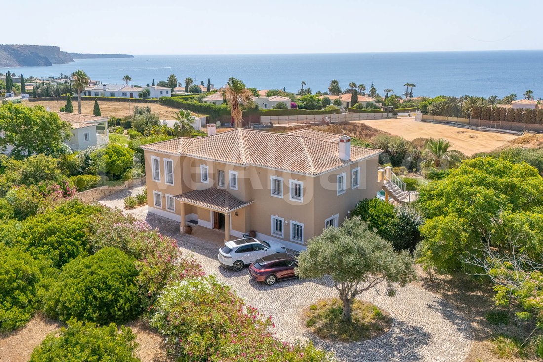 Villa in Praia da Luz, Algarve, Portugal 3 - 18454135
