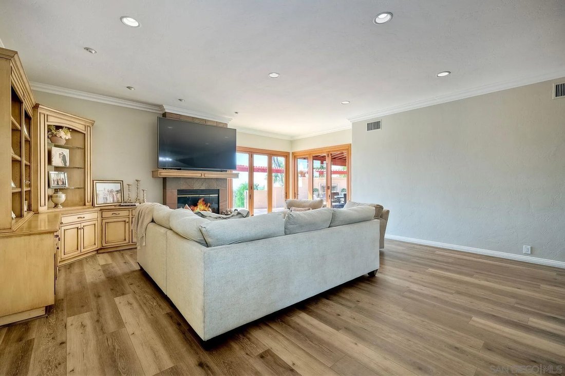 House in Alpine, California, United States 5 - 18453799