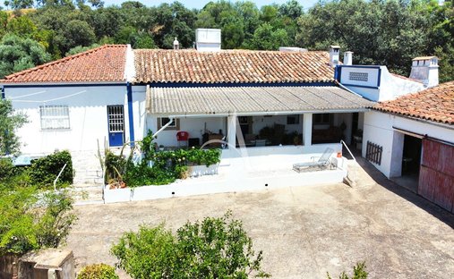 Villa in Sao Bras de Alportel, Algarve, Portugal 1