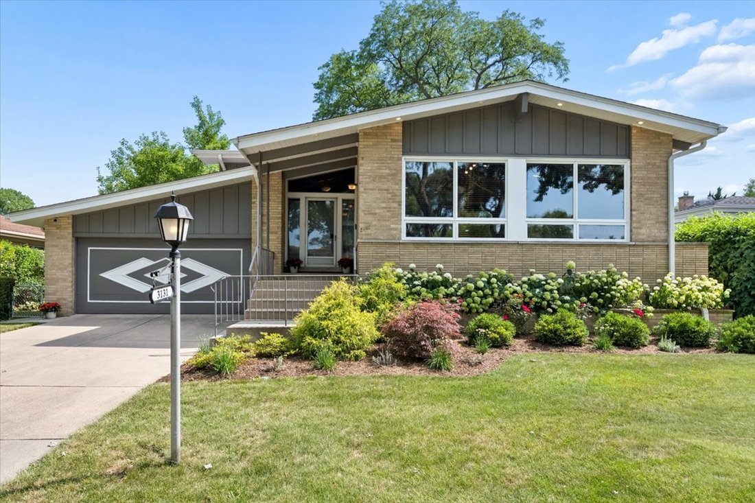 House in Wilmette, Illinois, United States 1 - 18454453