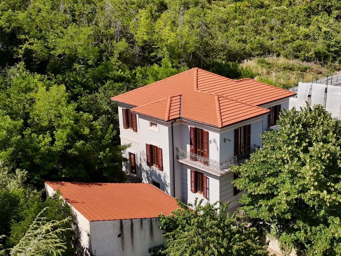 Villa in Pescina, Abruzzo, Italy 3 - 18454059