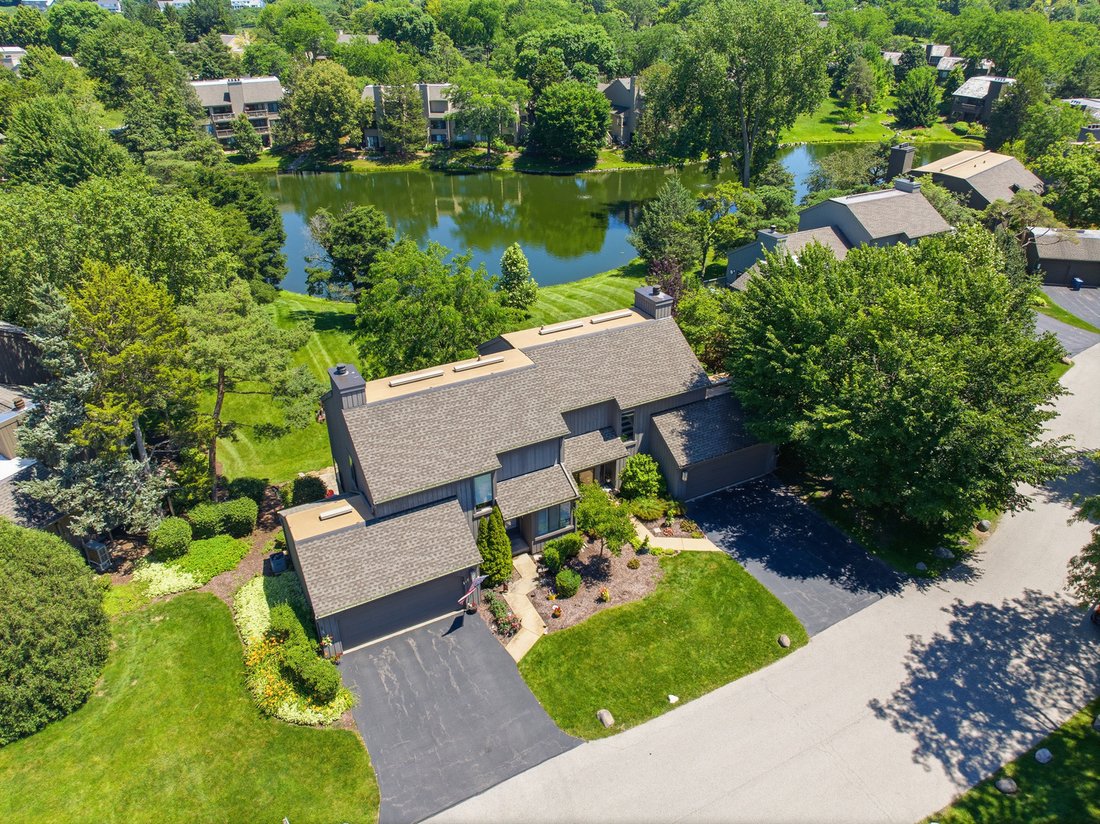 Condo in Barrington Hills, Illinois, United States 5 - 18453560