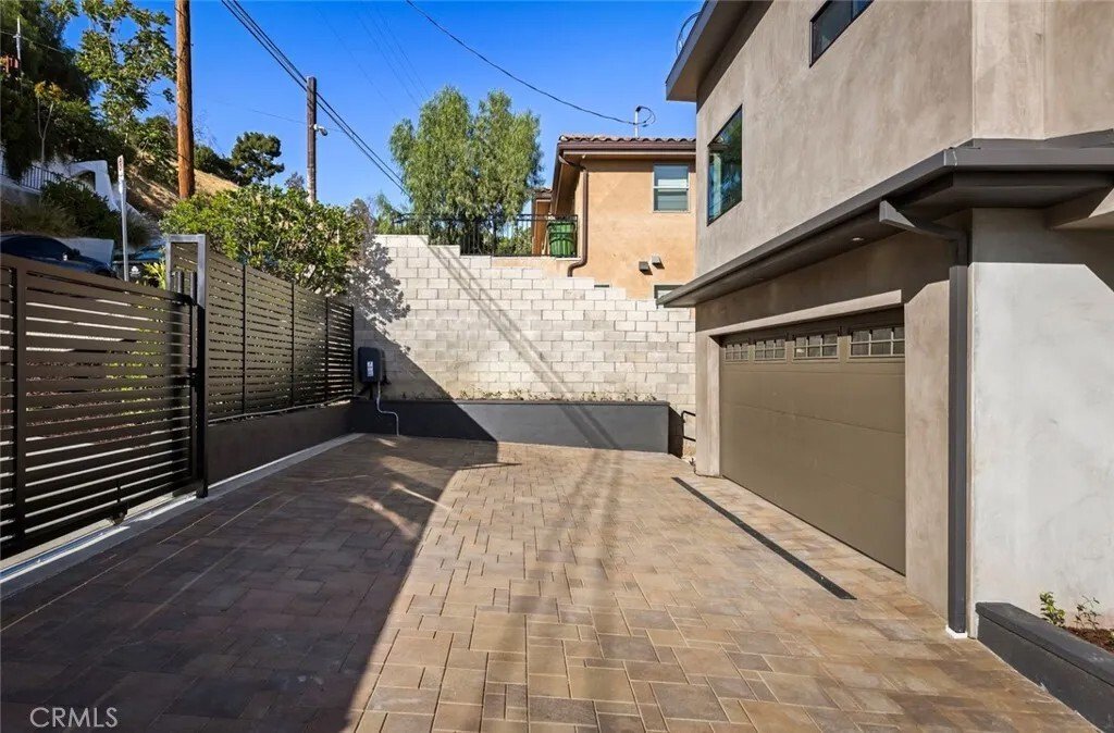 Condo in Los Angeles, California, United States 4 - 18184875