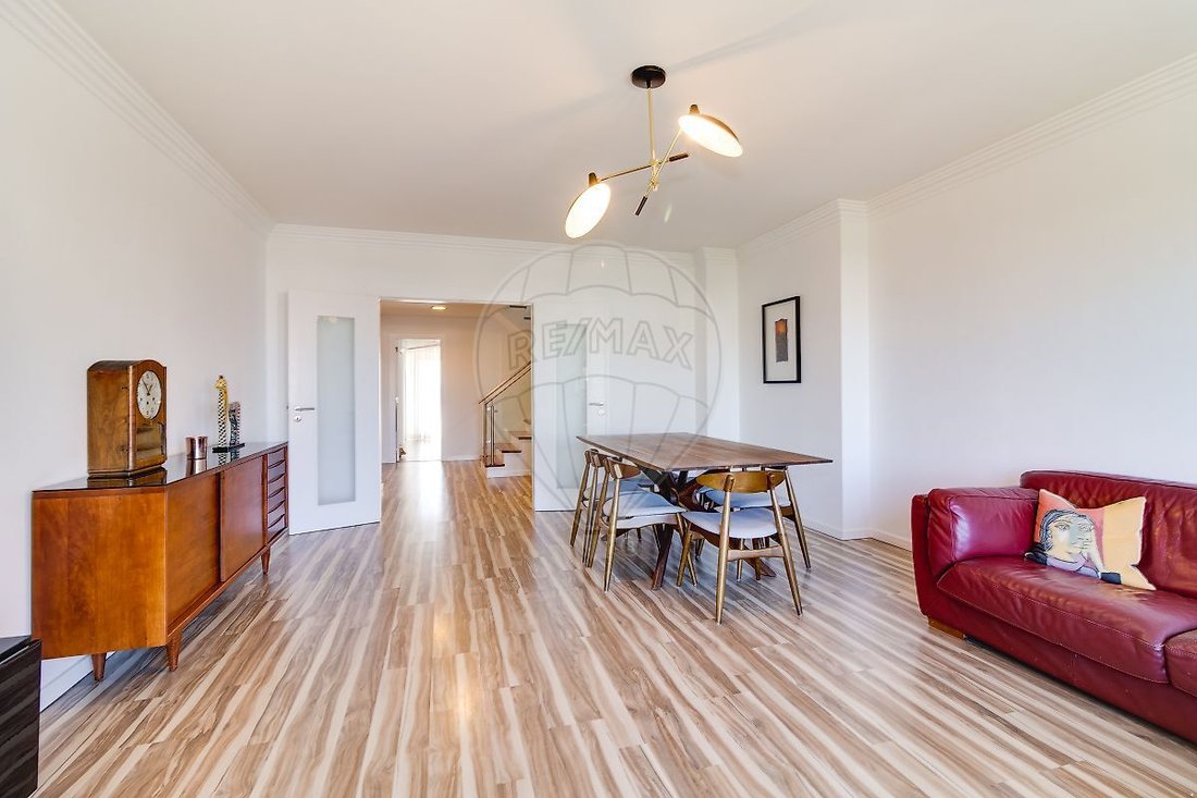 Apartment in Belas, Lisbon, Portugal 1 - 18454387