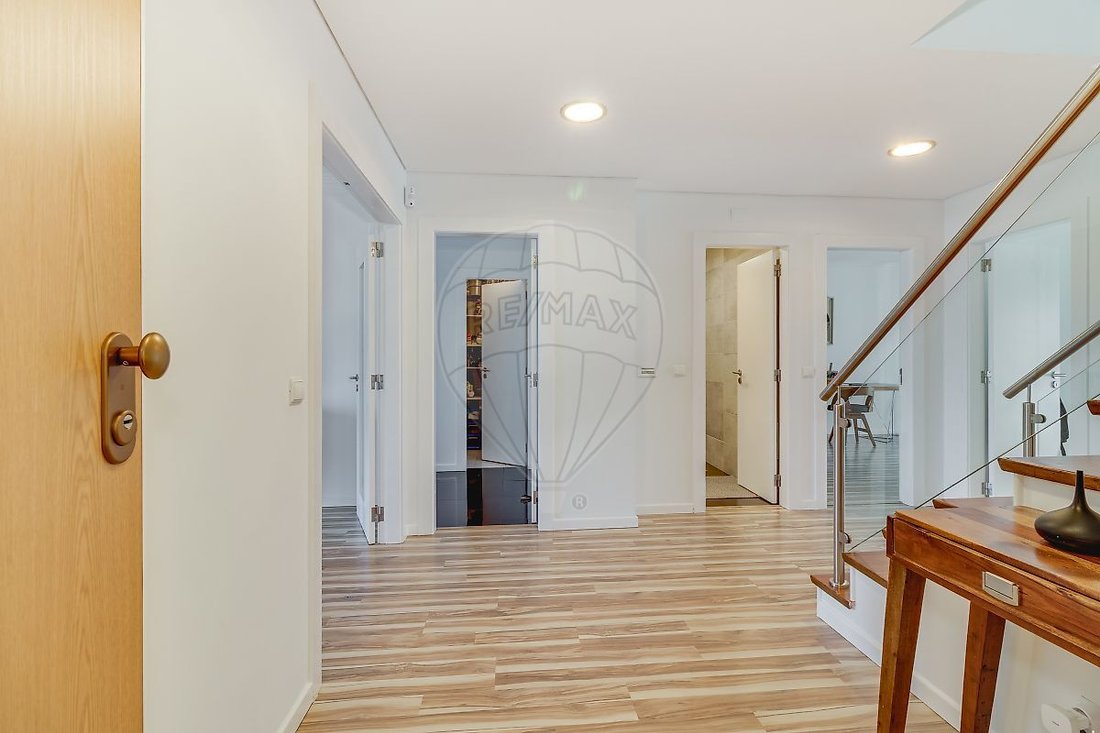 Apartment in Belas, Lisbon, Portugal 2 - 18454387