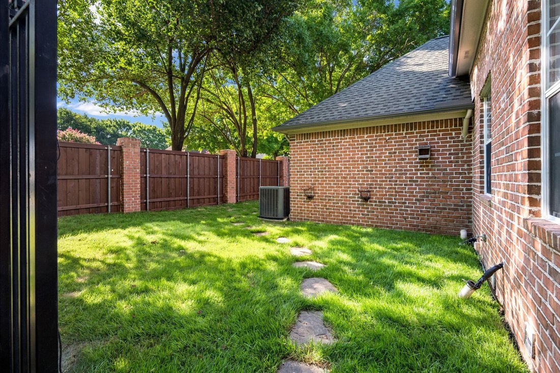 House in Plano, Texas, United States 4 - 18454092