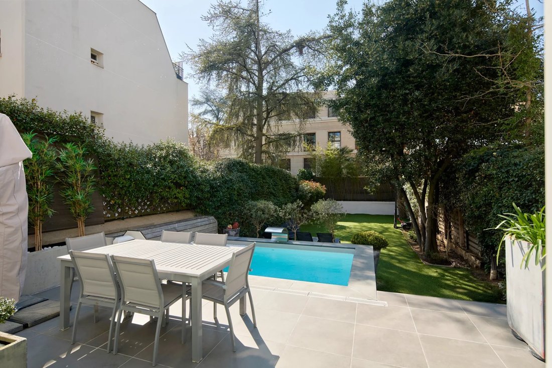 Estate in Ile de la Jatte - Parc d'Orléans, Neuilly-sur-Seine, France 4 - 18454130