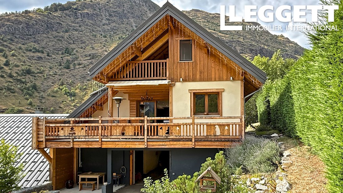 Chalet in Mizoën, Auvergne-Rhône-Alpes, France 1 - 18454129