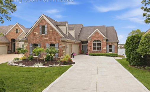 House in South Lyon, Michigan, United States 1