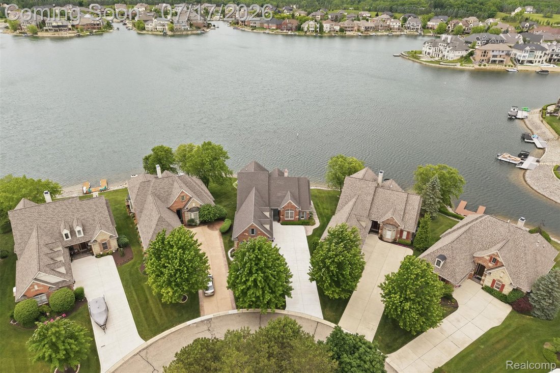 House in South Lyon, Michigan, United States 4 - 18453904