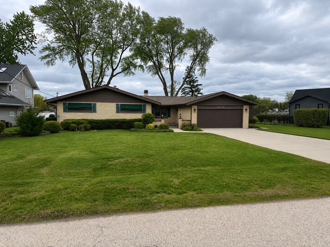 House in Johnsburg, Illinois, United States 2 - 18453583