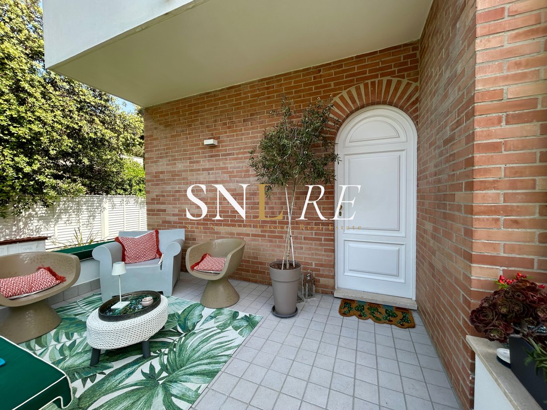 House in Tonfano, Pietrasanta, Italy 1 - 18439255