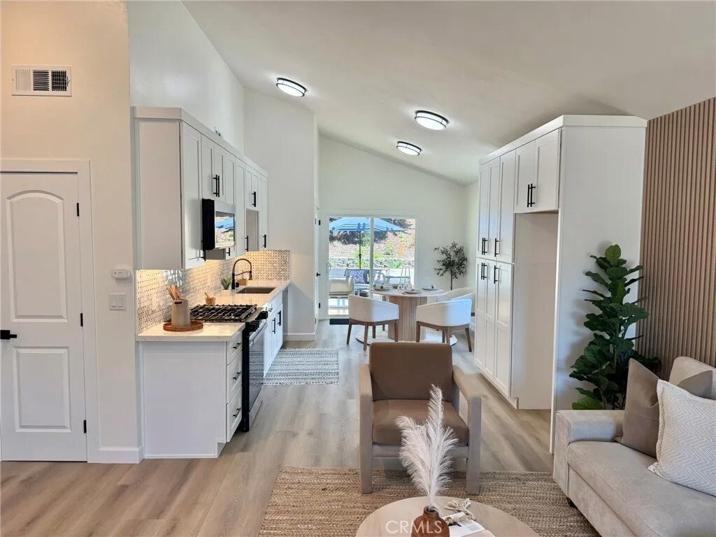 House in Mission Viejo, California, United States 1 - 18442983
