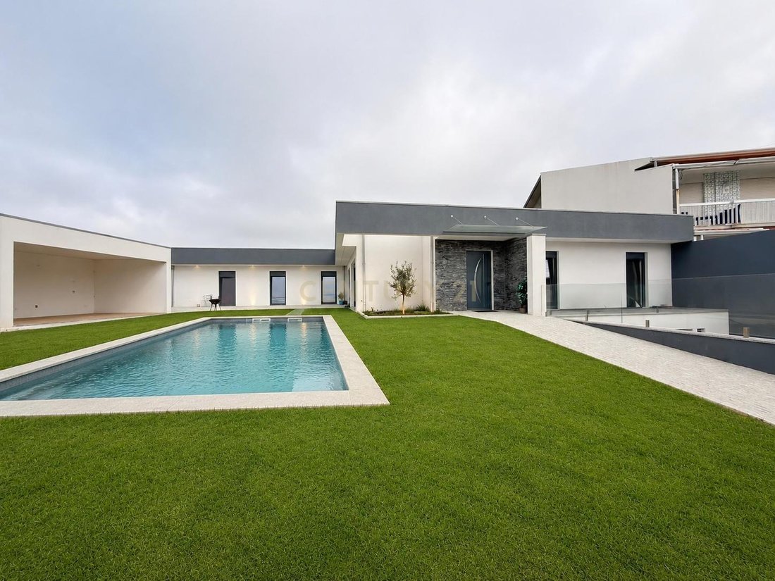 Villa in Arcozelo, Porto District, Portugal 3 - 18454069