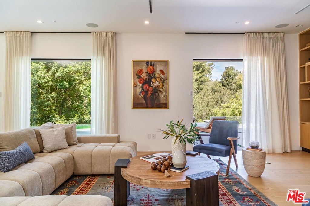 House in Los Angeles, California, United States 3 - 18453609