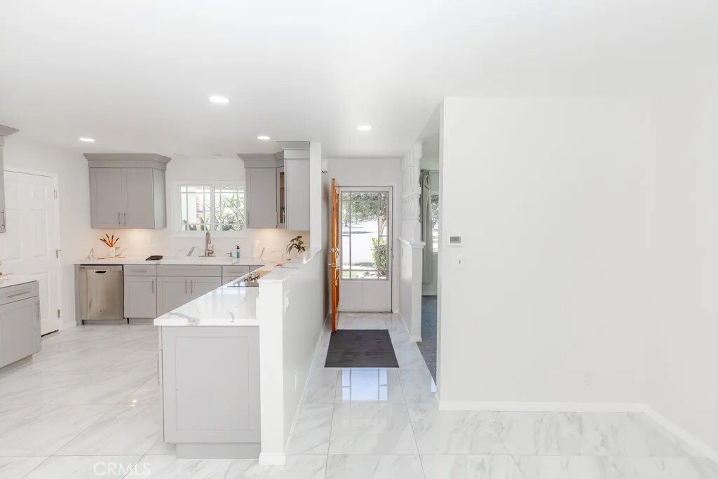 House in Fountain Valley, California, United States 4 - 18193847