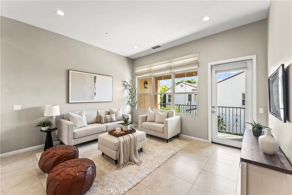 Condo in Irvine, California, United States 4 - 18453810