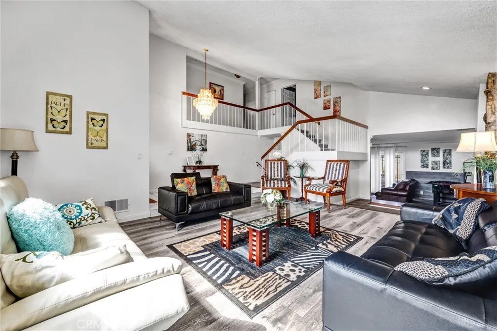 Condo in Orange, California, United States 4 - 18453739