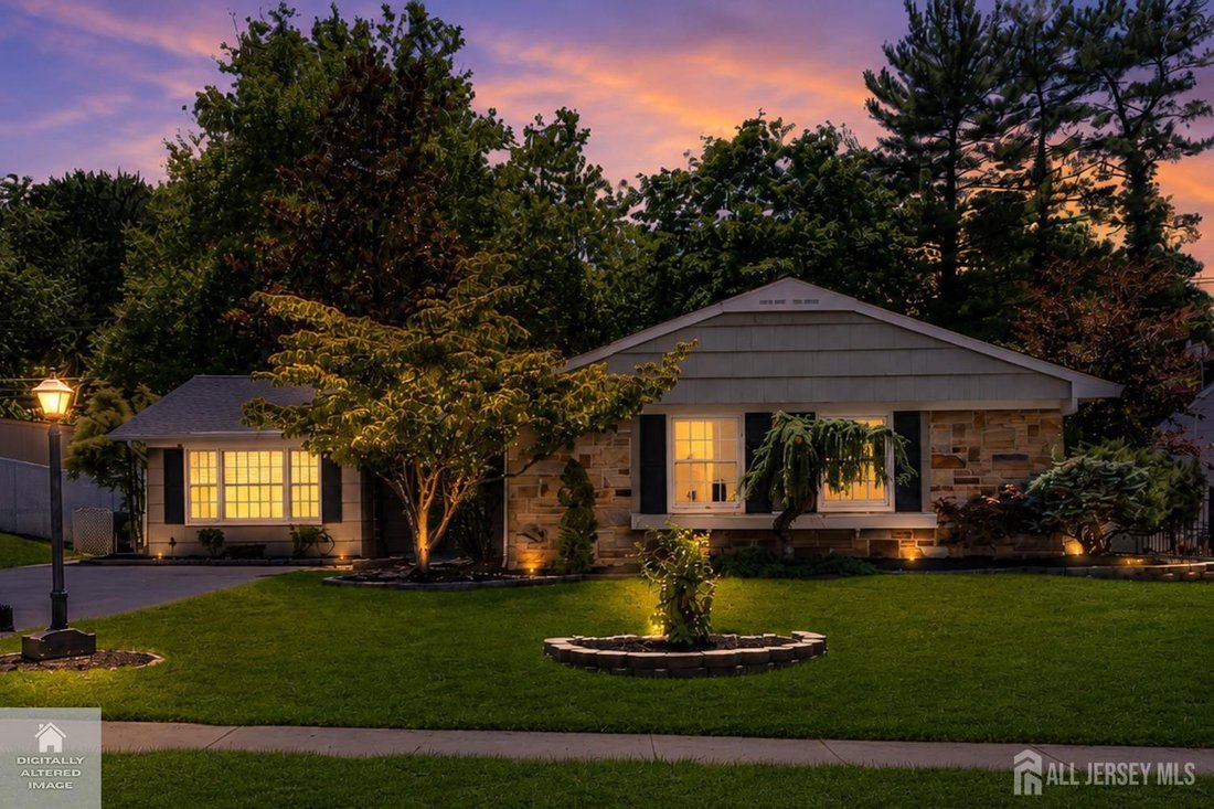 House in Matawan, New Jersey, United States 1 - 18454385
