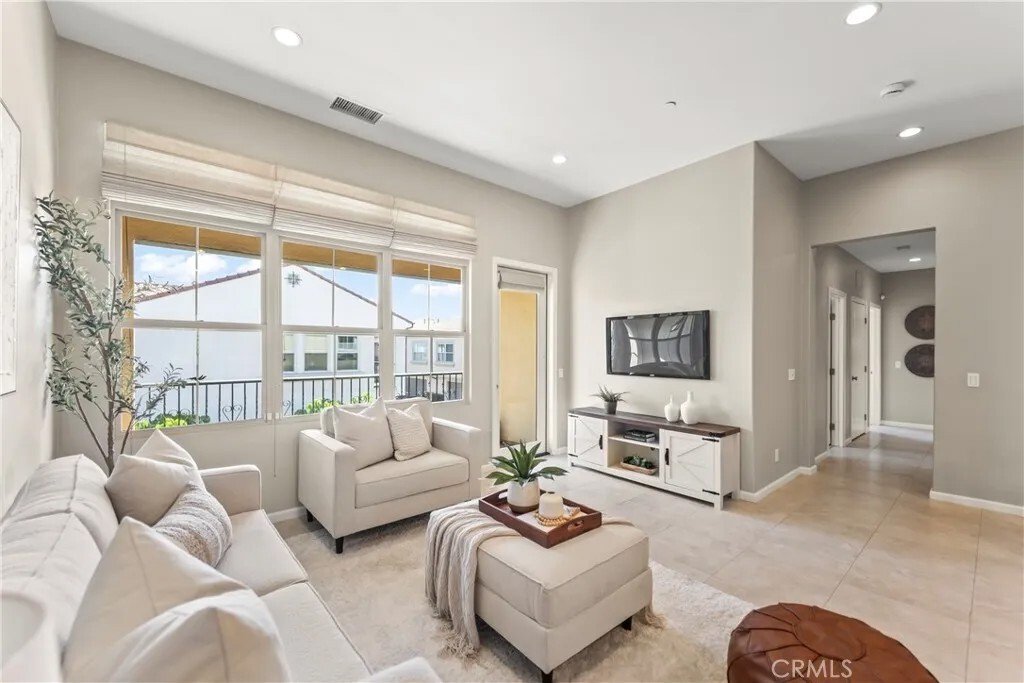 Condo in Irvine, California, United States 5 - 18453810