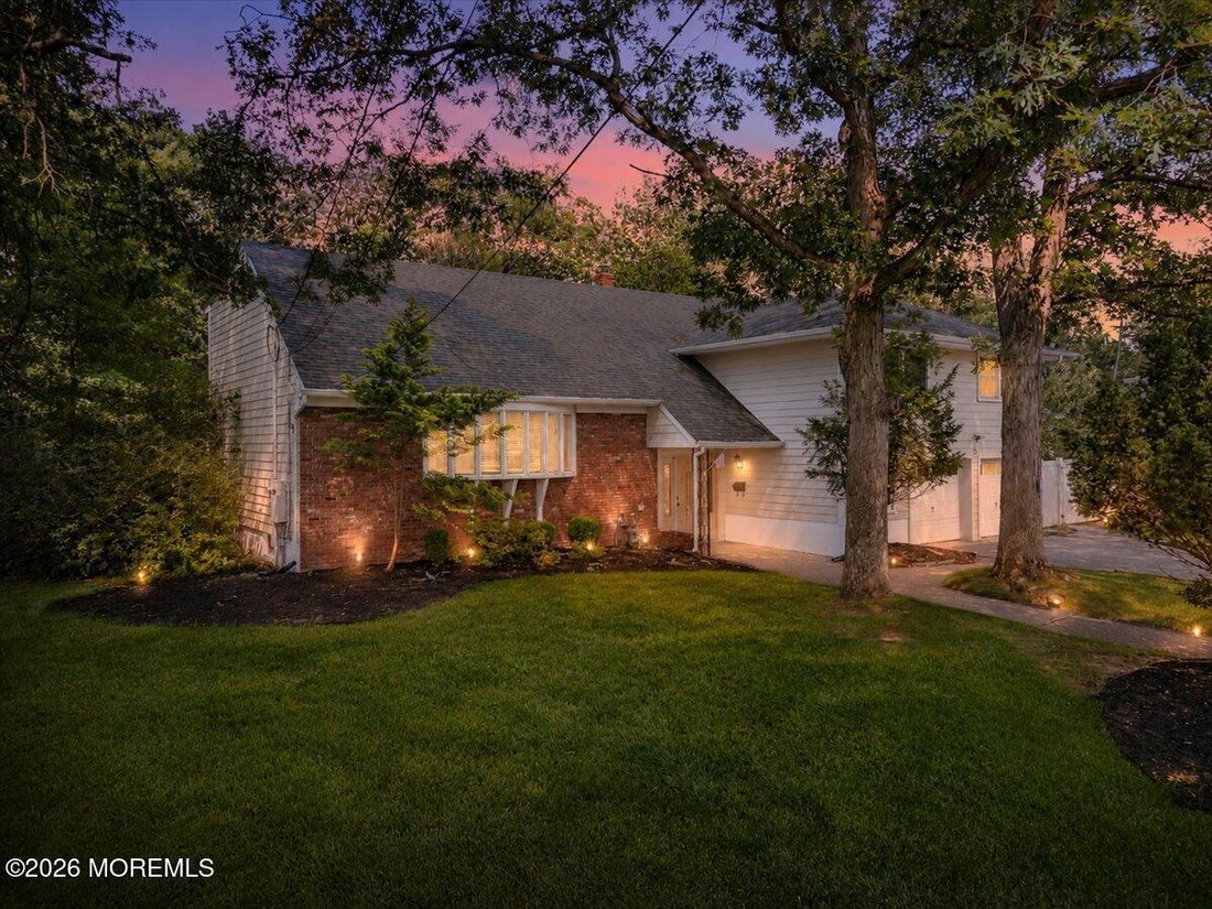 Haus in Edison, New Jersey, Vereinigte Staaten 1 - 18453837