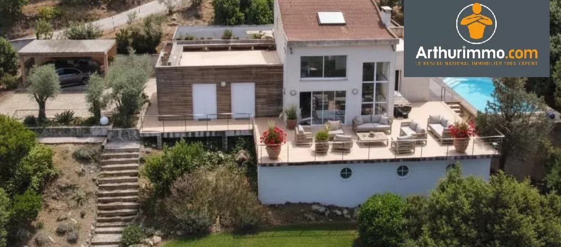 Villa in Belvedere-Campomoro, Corsica, France 1 - 18454410