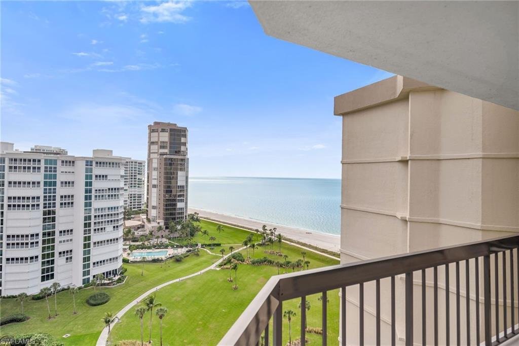 Condo in Naples, Florida, United States 3 - 16823683
