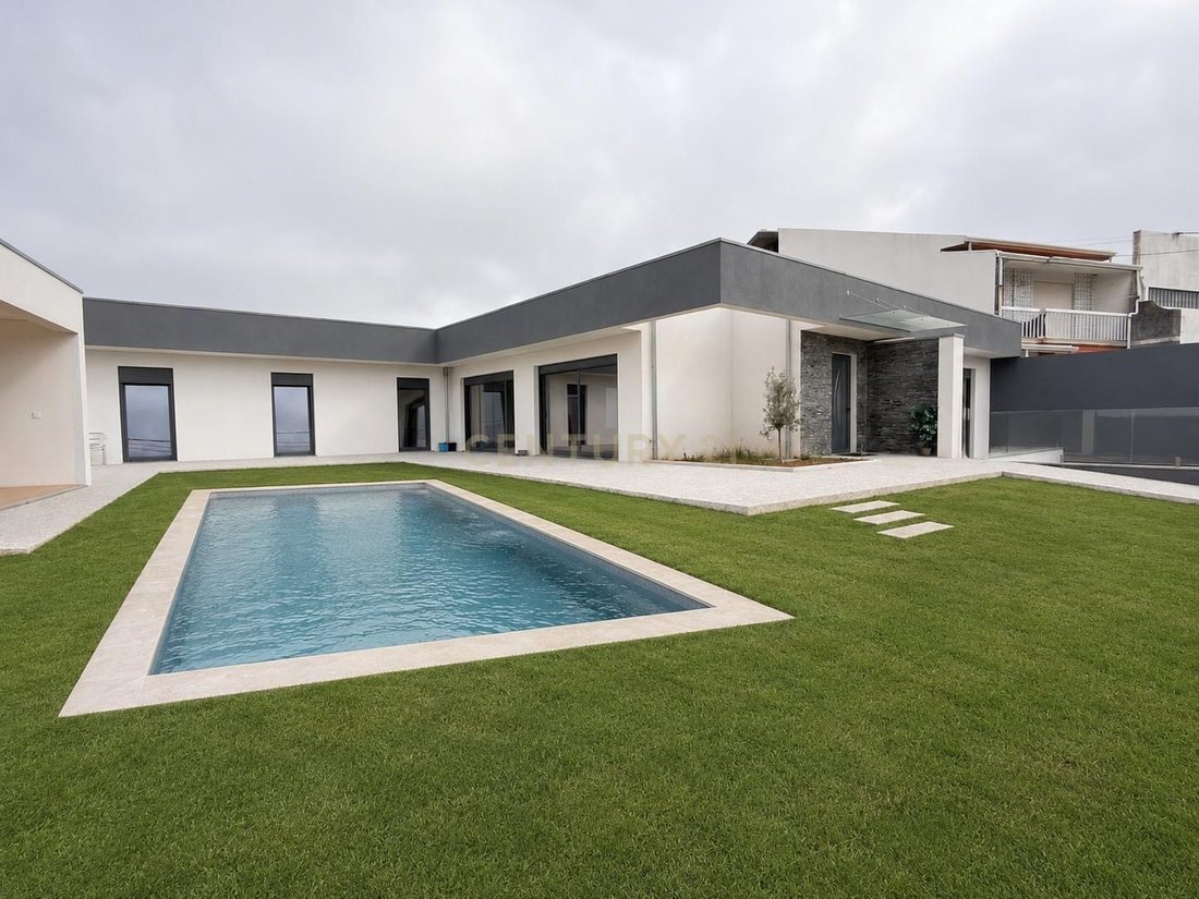 Villa in Arcozelo, Porto District, Portugal 1 - 18454069