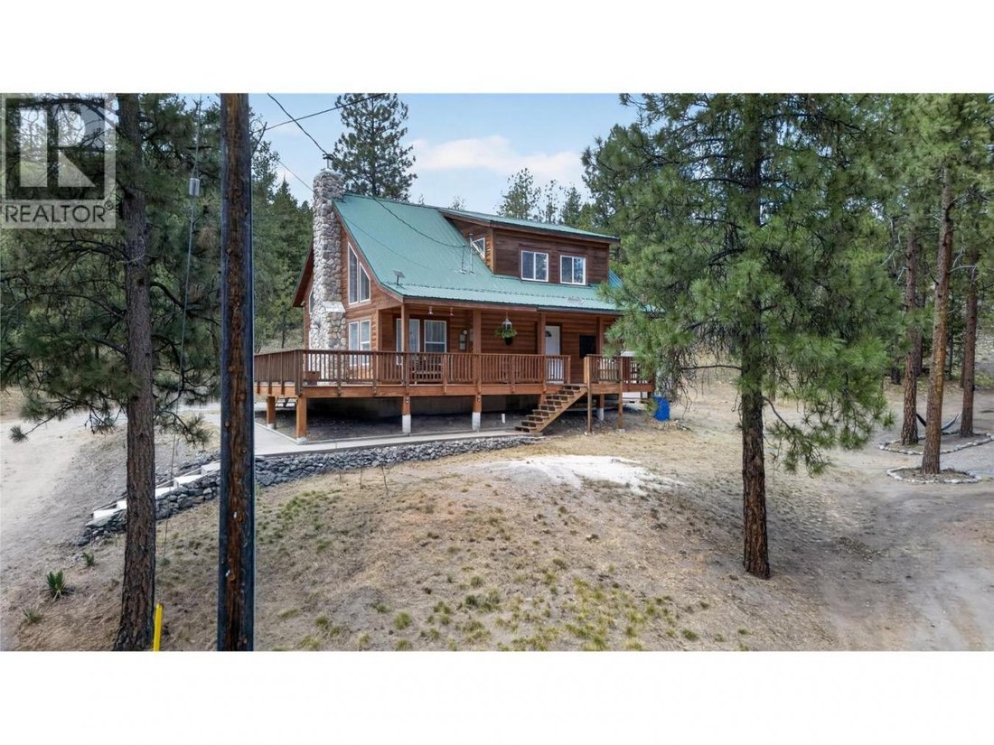 House in Kaleden, British Columbia, Canada 1 - 18454063