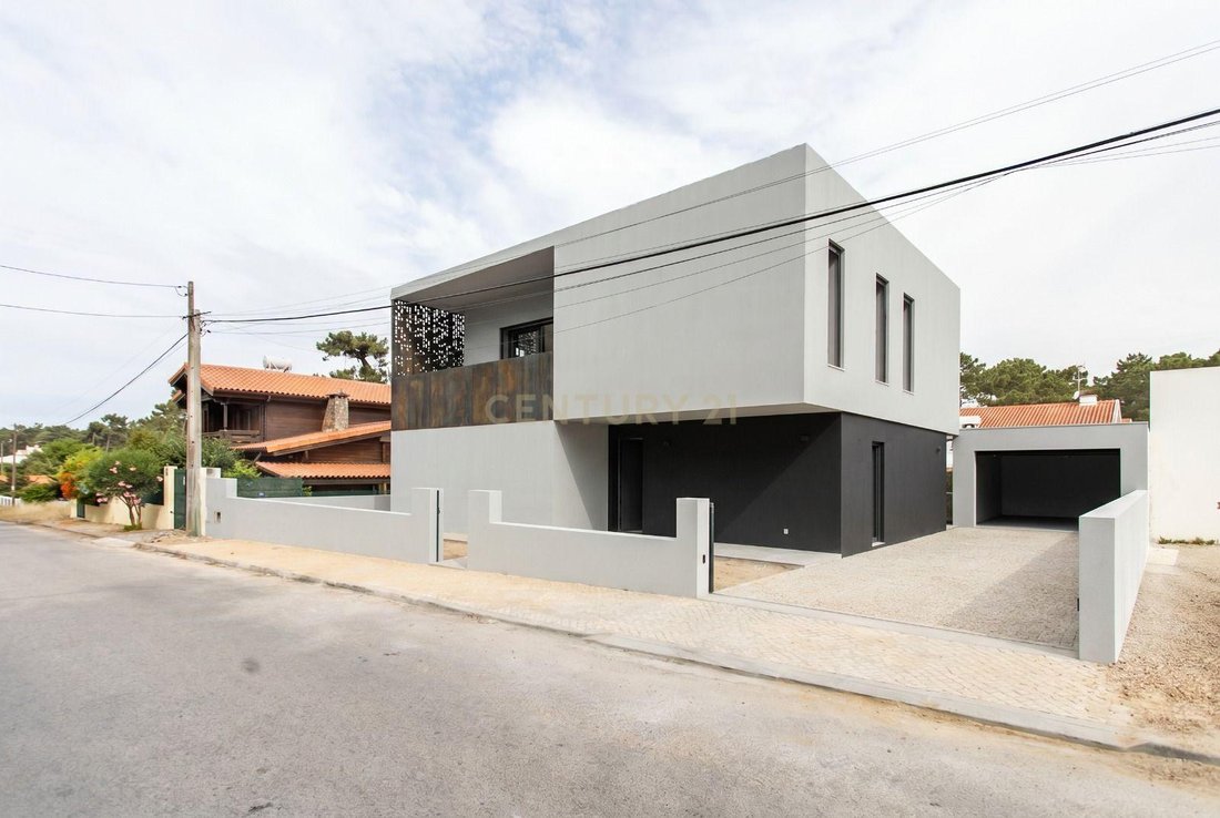 Villa in Aroeira, Charneca de Caparica e Sobreda, Portugal 2 - 18160348