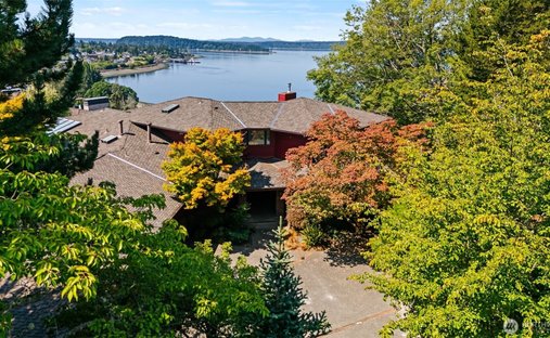 House in Steilacoom, Washington, United States 1