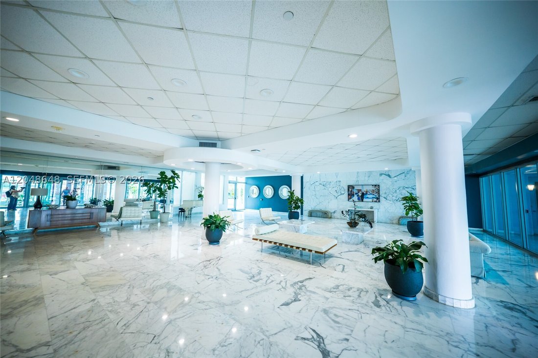 Condo in Miami Beach, Florida, United States 5 - 18453521