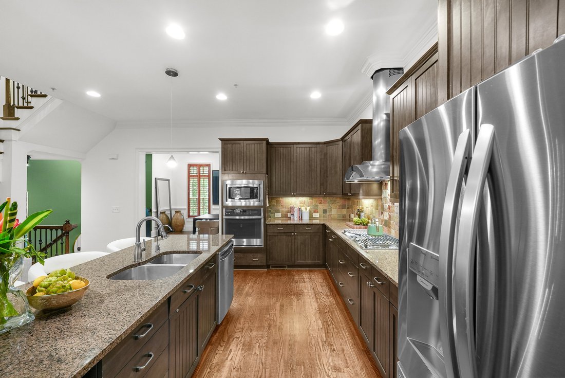 Townhouse in Alpharetta, Georgia, United States 5 - 18454046