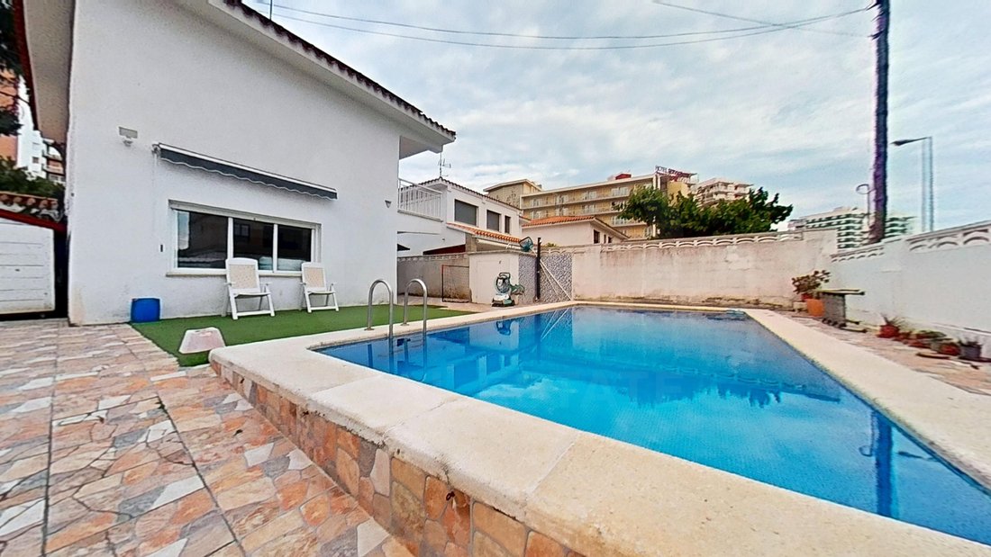 Chalet in Benicassim, Valencian Community, Spain 1 - 17965463