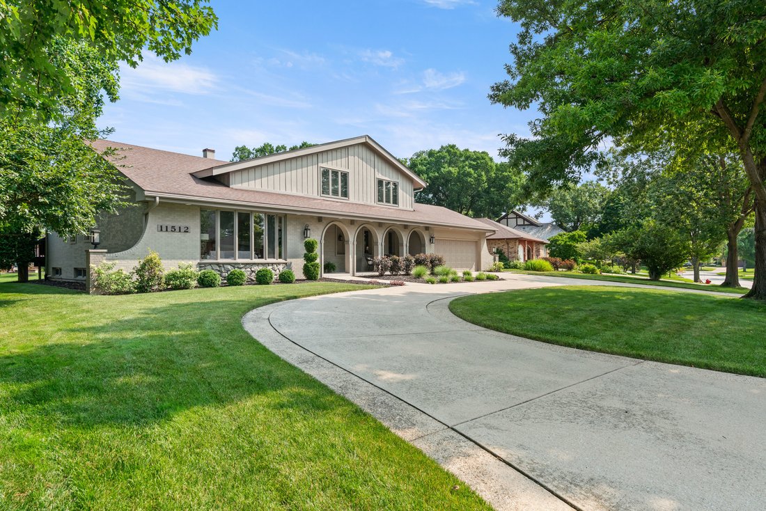 House in Burr Ridge, Illinois, United States 2 - 18454487