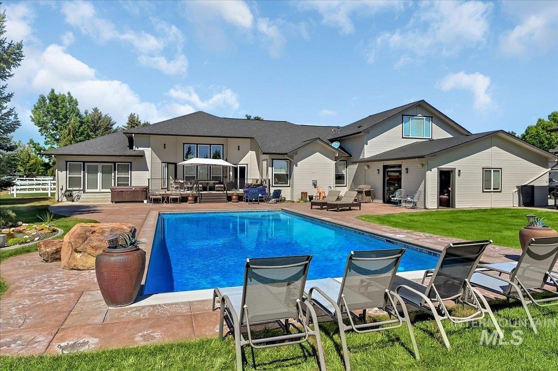 House in Meridian, Idaho, United States 3 - 18453850