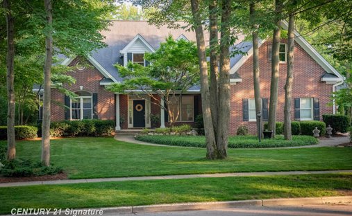 House in Midland, Michigan, United States 1