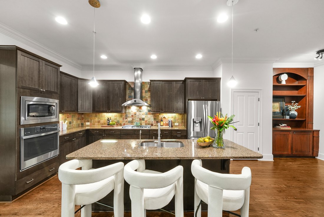 Townhouse in Alpharetta, Georgia, United States 3 - 18454046