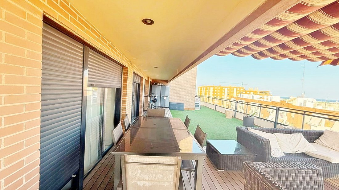 Penthouse in Alicante, Valencian Community, Spain 1 - 18454547