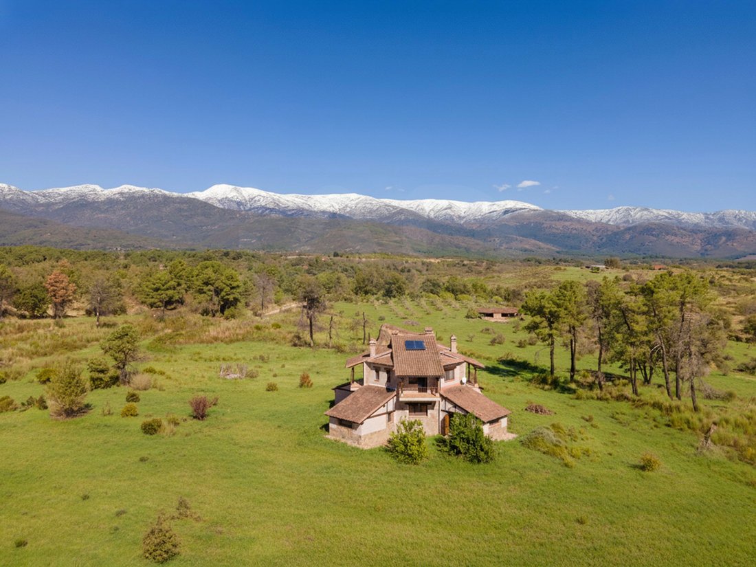 Villa a Villanueva de la Vera, Estremadura, Spagna 1 - 18454399