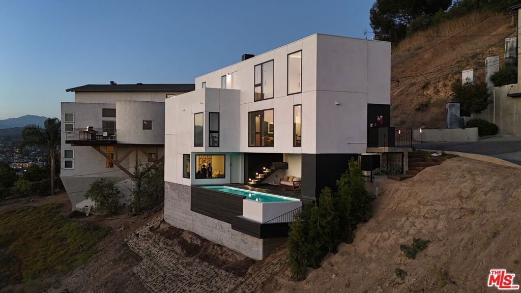 House in Los Angeles, California, United States 2 - 18453621