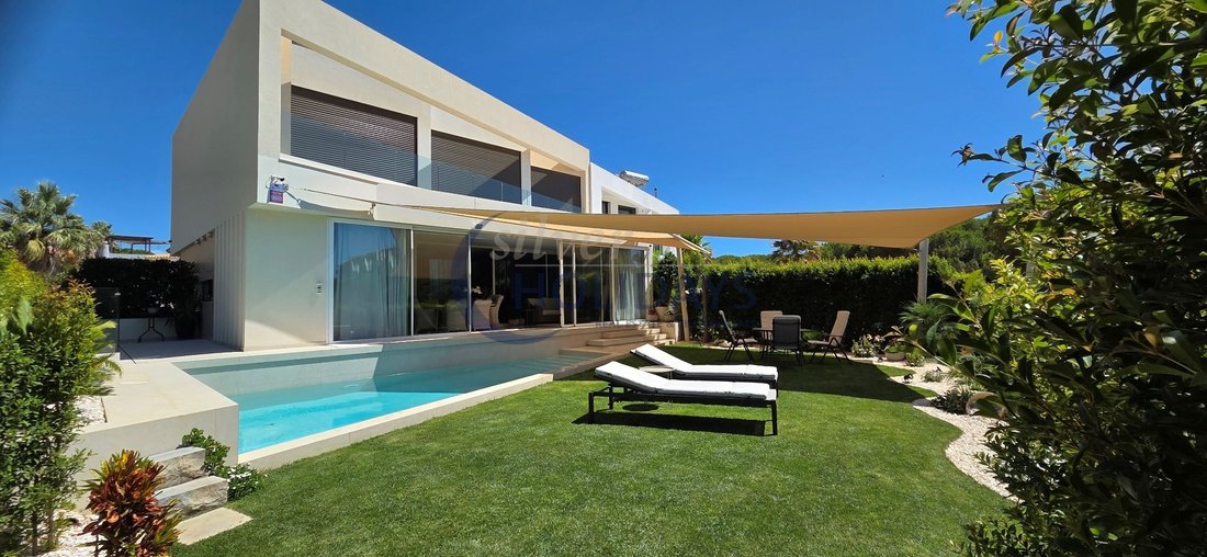Villa in Loule (Sao Clemente), Algarve, Portugal 1 - 18305215